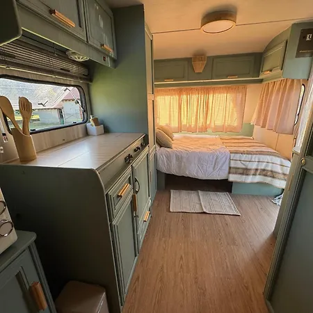 Camping Caravana Lobo Camp *