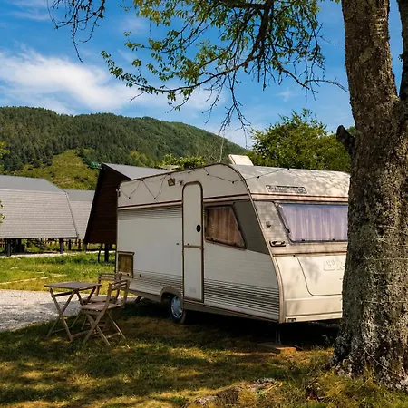 Camping Caravana Lobo Camp